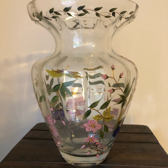 Beautiful Crystal Romanian Hand Painted Art Glass Floral Vase - Picture 2 of 9